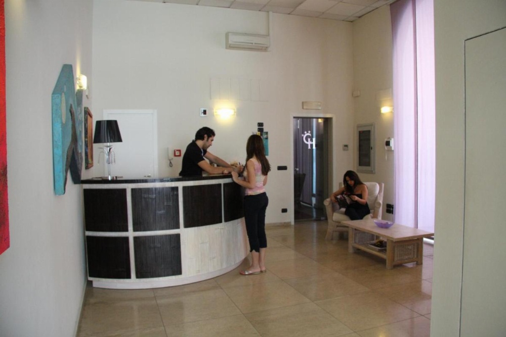 Central Hotel Image 13