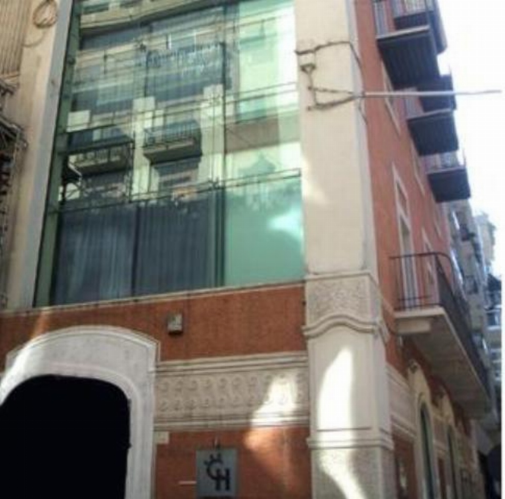 Central Hotel Image 16