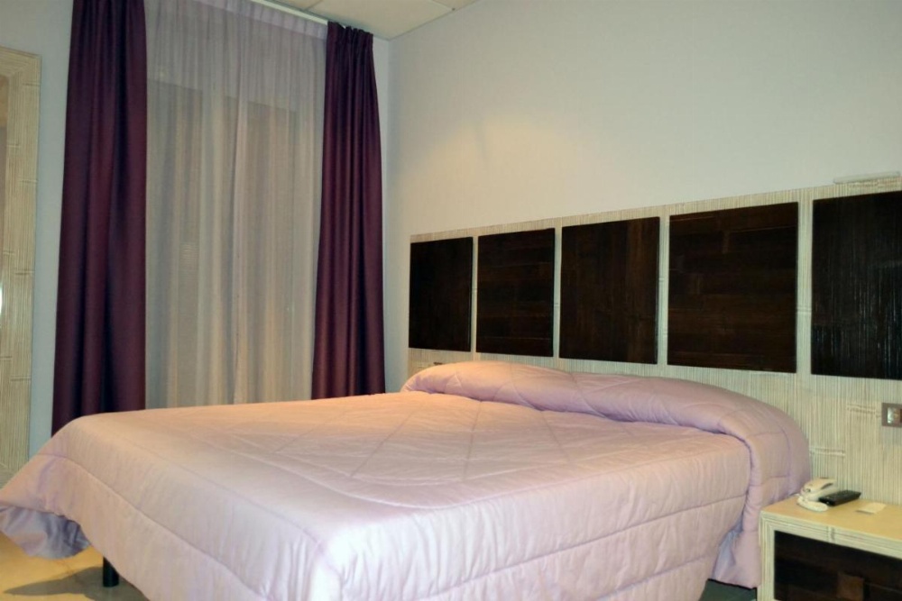 Central Hotel Image 19
