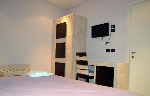 Central Hotel image 20