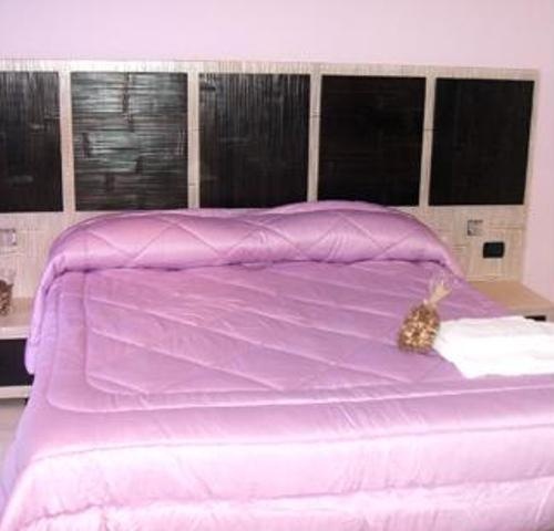 Central Hotel image 3